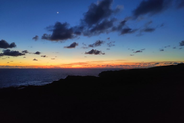 Spectacular first light of the day when hiking to Aruba's Natural Pool